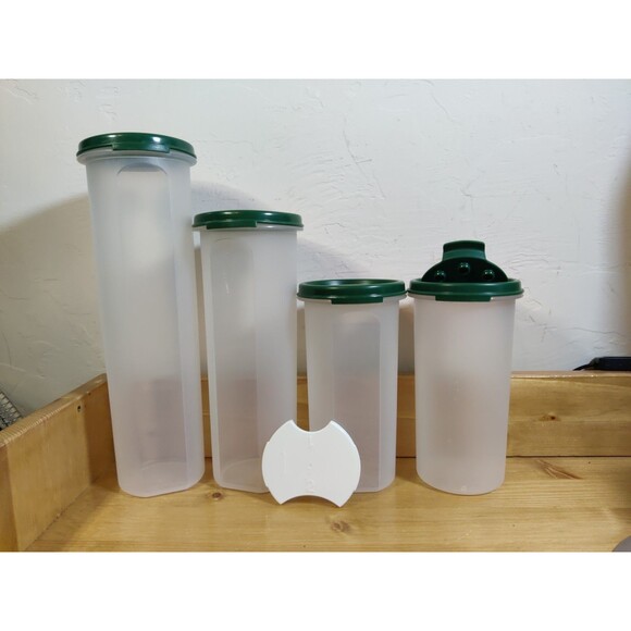 Tupperware Round Modular Mates Set of 4 Hunter Green Lid Shaker Portion Measure - Picture 2 of 14
